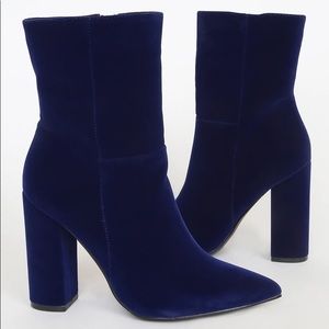 Lulus Dawson Blue Velvet Pointed-Toe Mid Calf Boots, size 8.5